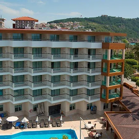 Hotel Riviera &